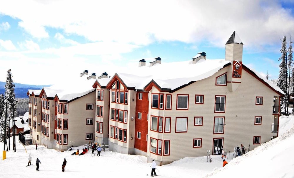 Ski in ski out accommodation in Big White Canada, one of the best ski resorts